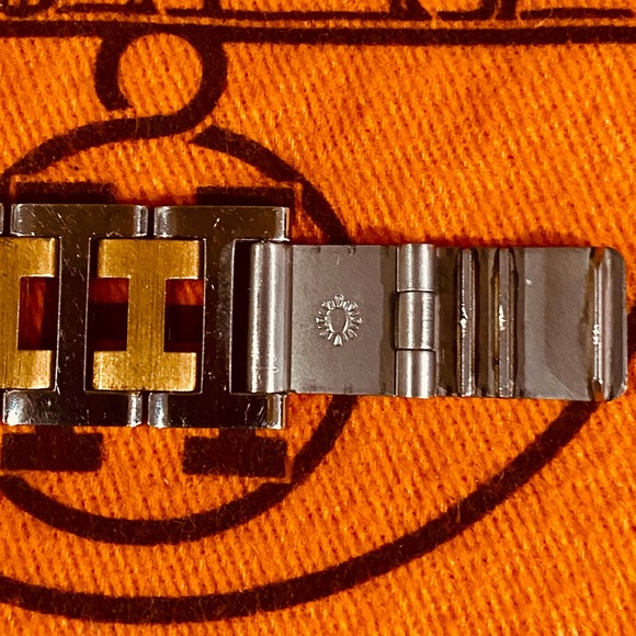 🛑SOLD🛑 ⏰⏱🕰Authentic Hermes Two Tone Clipper Watch - Picture 15 of 16